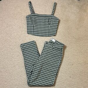 Hollister Black, White and Green Plaid Set